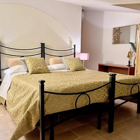 Hotel Sui Passi Di Francesco Valfabbrica Zewnętrze zdjęcie