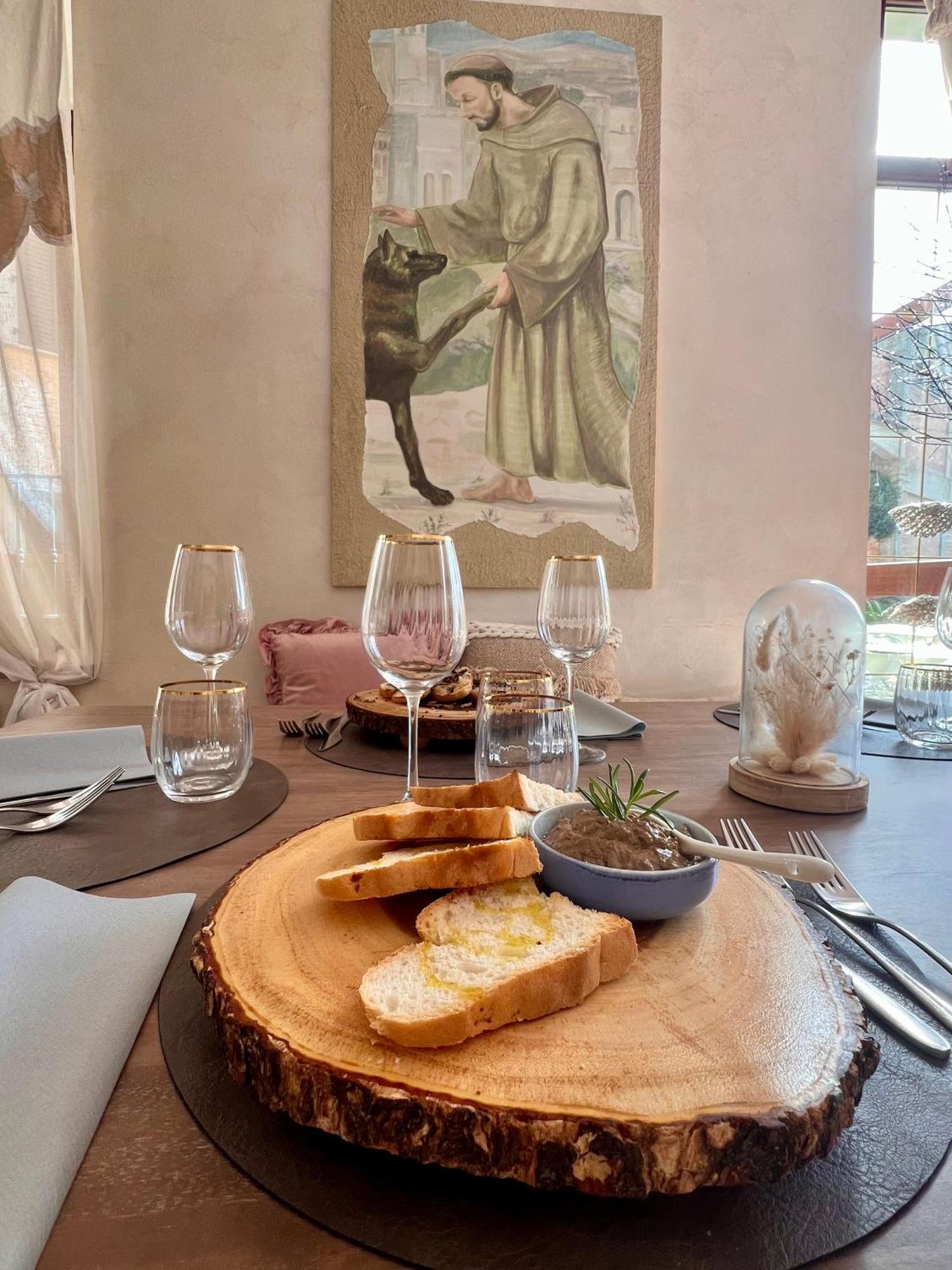 Hotel Sui Passi Di Francesco Valfabbrica Zewnętrze zdjęcie